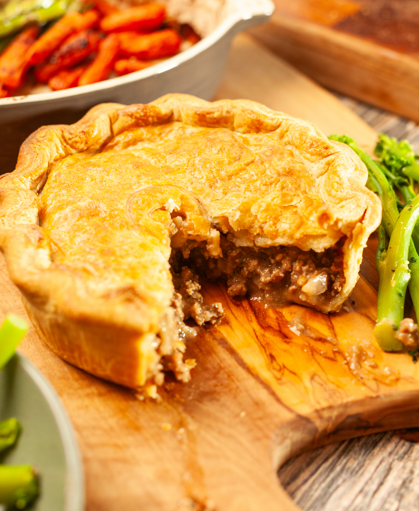 
                  
                    MINCED BEEF AND ONION PIE
                  
                