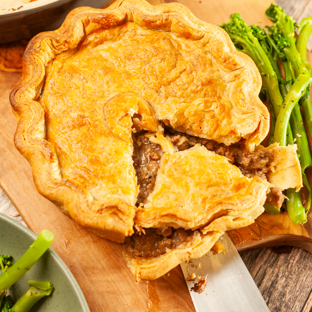
                  
                    MINCED BEEF AND ONION PIE
                  
                